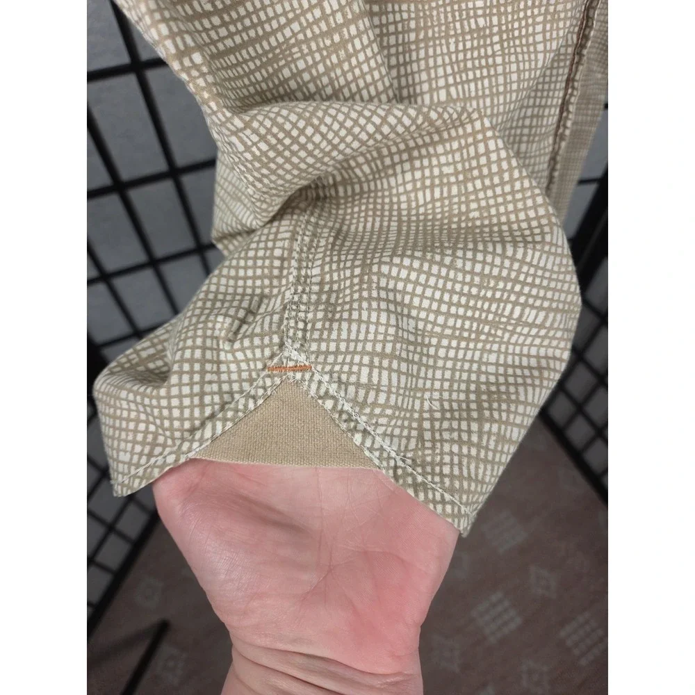 The North Face Shirt Mens Large SS Button‎ Up Tan Crosshatch Grid Pocket Hiking